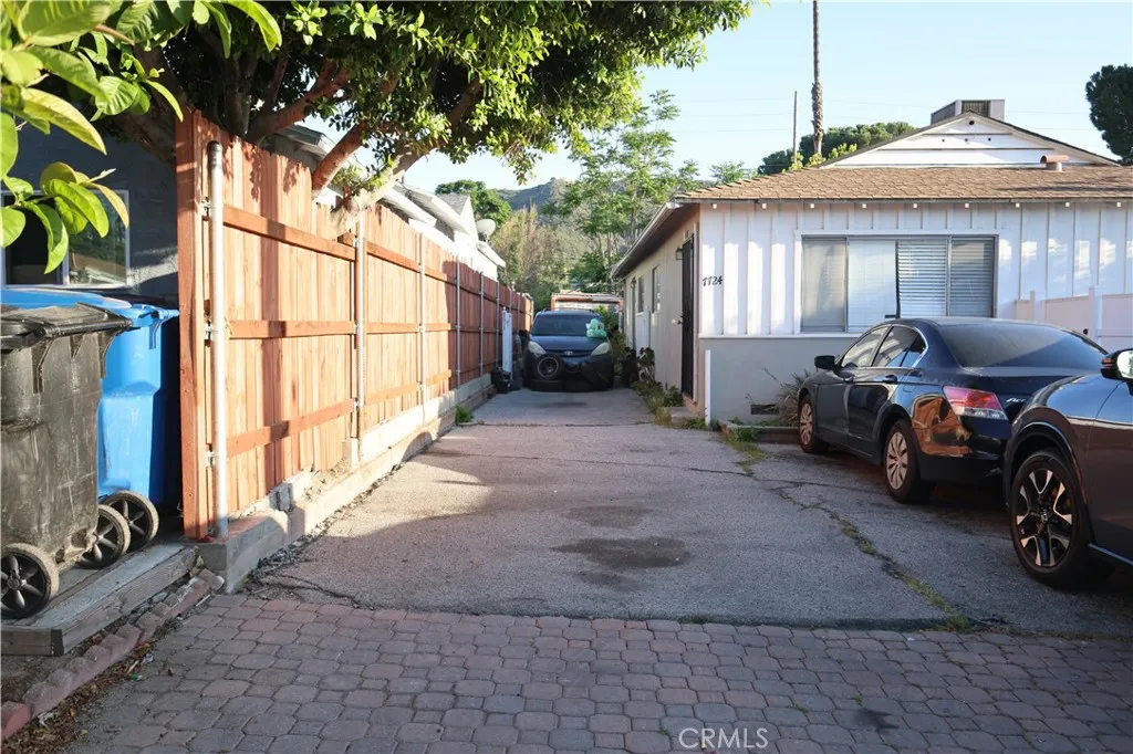 Additional image 8 of 7724 Yates St, Tujunga, CA 91042