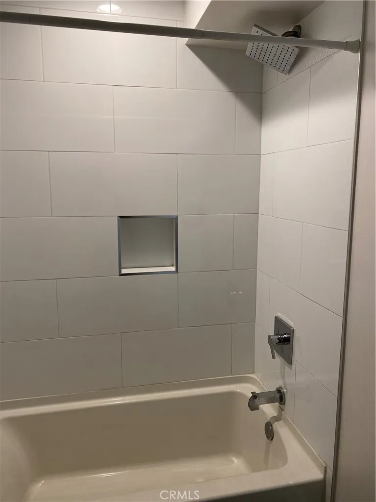 Additional image 25 of 10930 Hartsook Street, North Hollywood, CA 91401