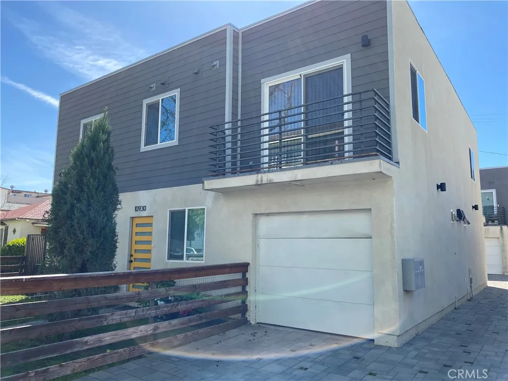 Additional image 16 of 10930 Hartsook Street, North Hollywood, CA 91401