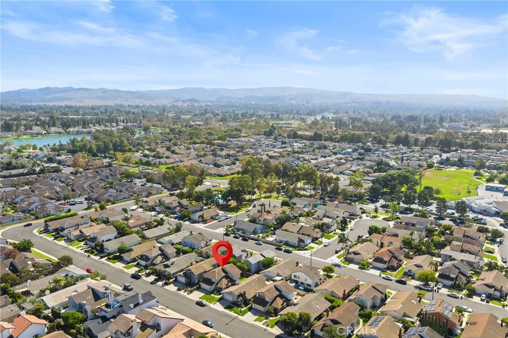 17 Alderbrook, Irvine, CA 92604