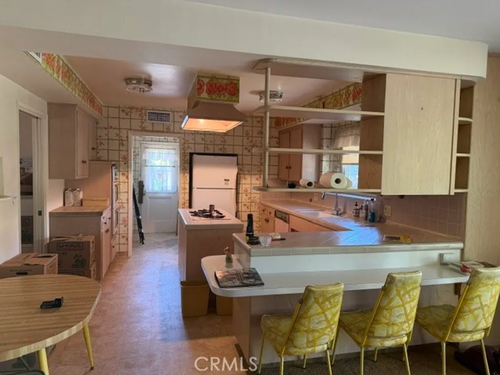 Additional image 5 of 647 Wellesley Drive, Claremont, CA 91711