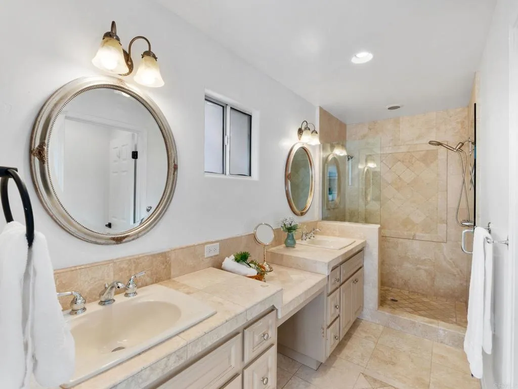 Additional image 45 of 946 Osborne Street, Vista, CA 92084