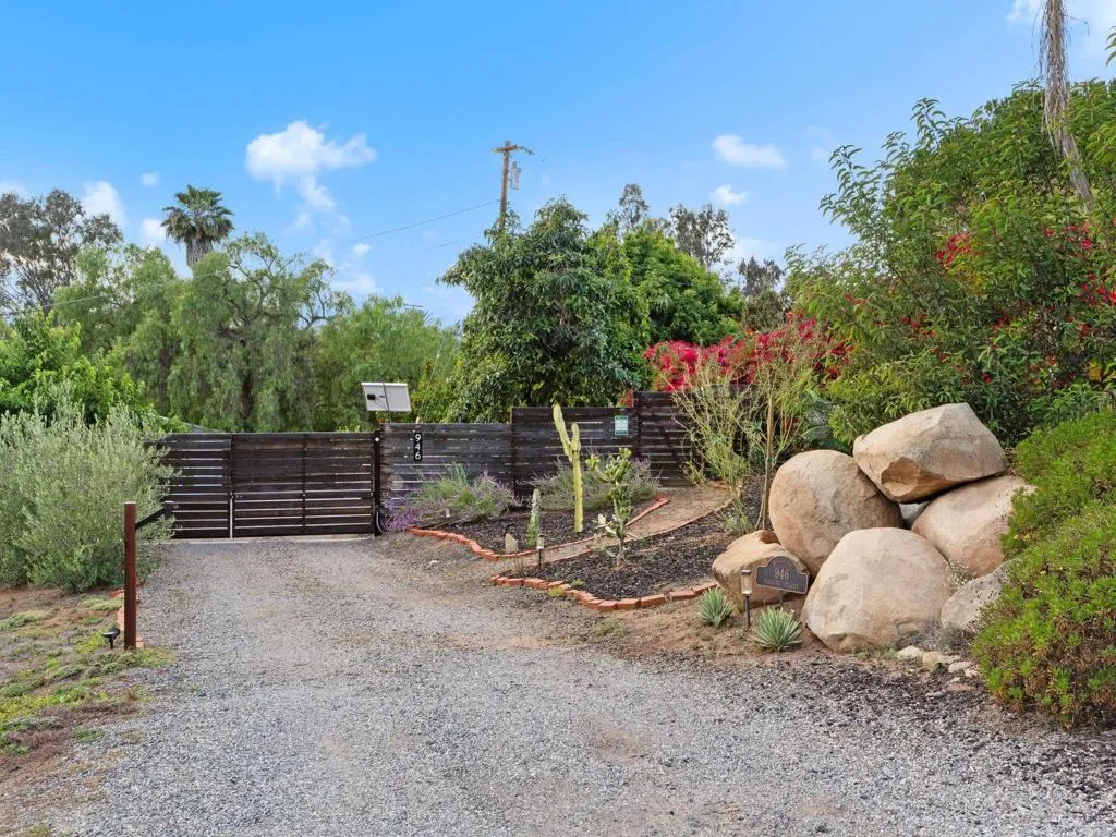 Additional image 34 of 946 Osborne Street, Vista, CA 92084