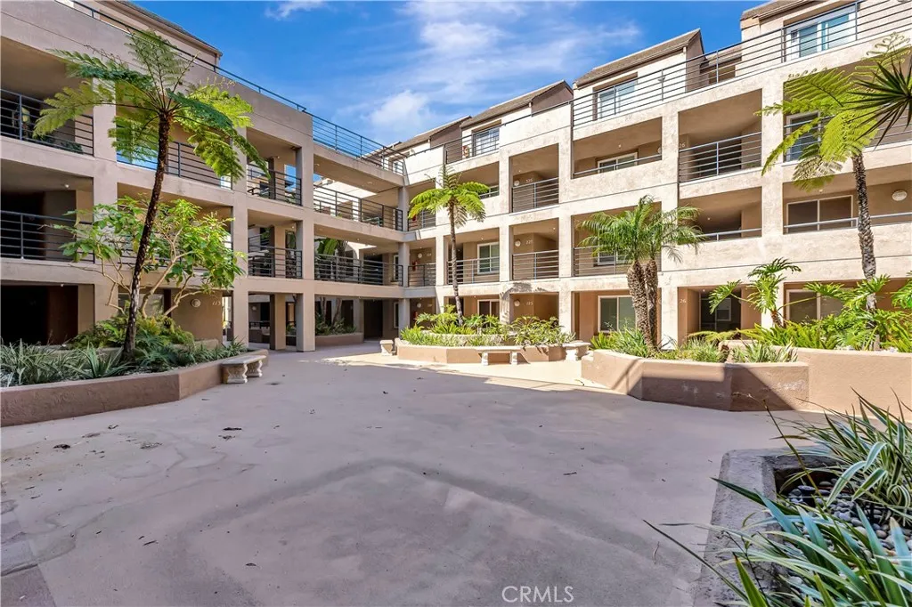 Additional image 75 of 1200 Pacific Coast Hwy Unit 426, Huntington Beach, CA 92648