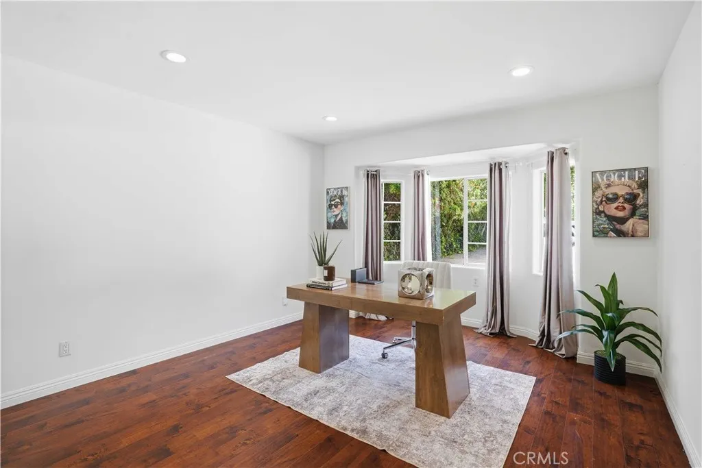 Additional image 17 of 5224 Woodlake, Woodland Hills, CA 91367