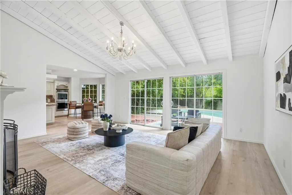 Additional image 9 of 5224 Woodlake, Woodland Hills, CA 91367