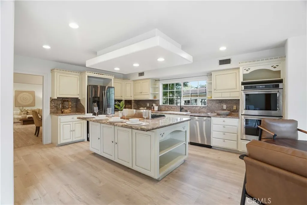 Additional image 41 of 5224 Woodlake, Woodland Hills, CA 91367