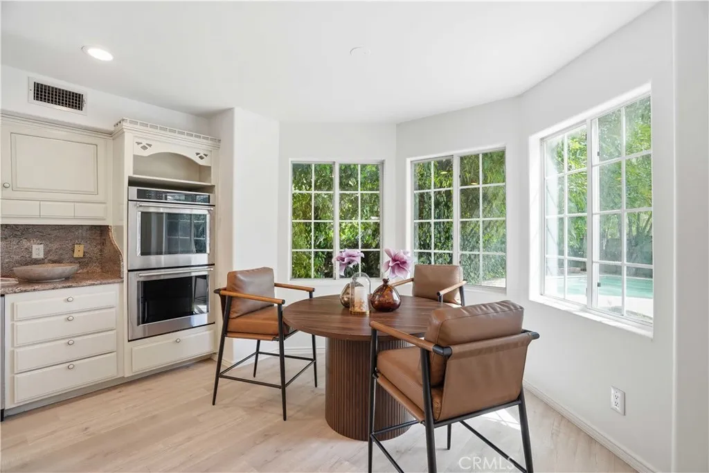 Additional image 13 of 5224 Woodlake, Woodland Hills, CA 91367