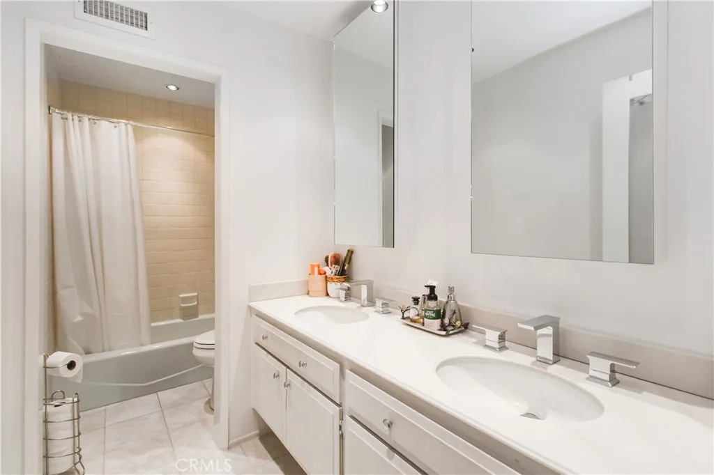 Additional image 65 of 19865 Hiawatha Street, Chatsworth, CA 91311