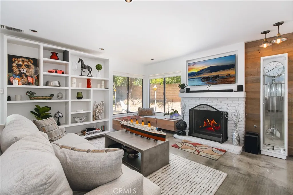 Additional image 51 of 19865 Hiawatha Street, Chatsworth, CA 91311