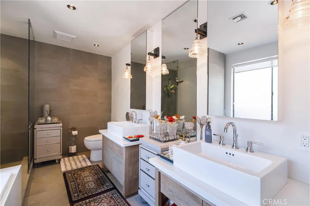 Additional image 60 of 19865 Hiawatha Street, Chatsworth, CA 91311