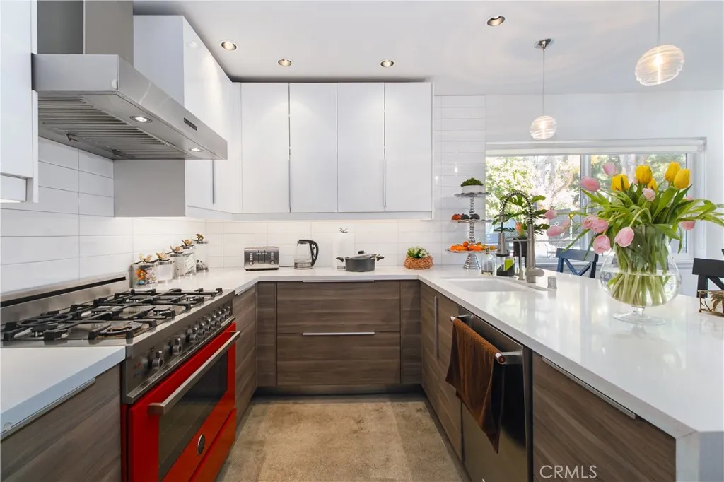 Additional image 10 of 19865 Hiawatha Street, Chatsworth, CA 91311