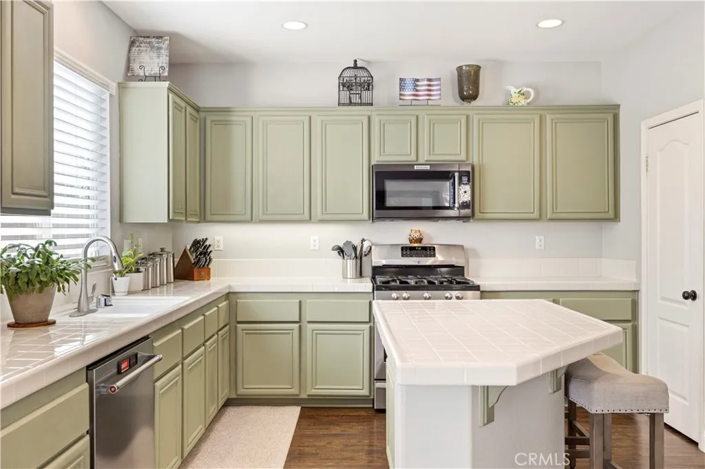 Additional image 95 of 27641 Cordovan Drive, Canyon Country, CA 91351