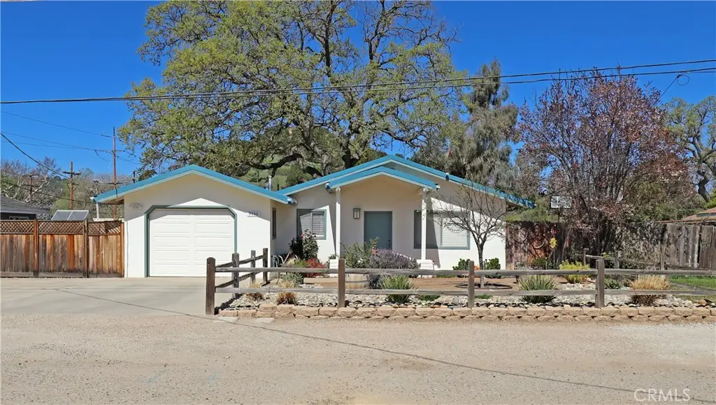 9550 El Parque Avenue, Atascadero, CA 93422