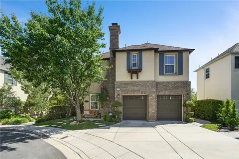 27101 Island View Court, Valencia, CA MLS: SR25107224