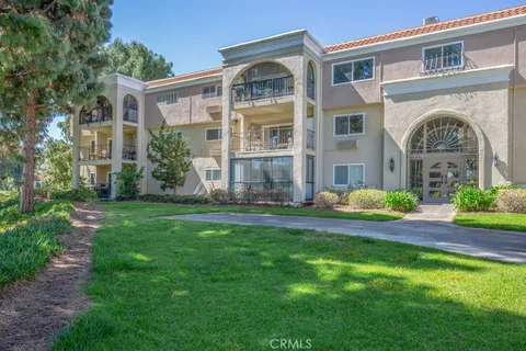 5510 Paseo Del Lago W Unit 2G, Laguna Woods, CA MLS: OC25081643