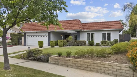 10661 Baton Rouge Avenue, Porter Ranch, CA 91326 - MLS#: SR25100444