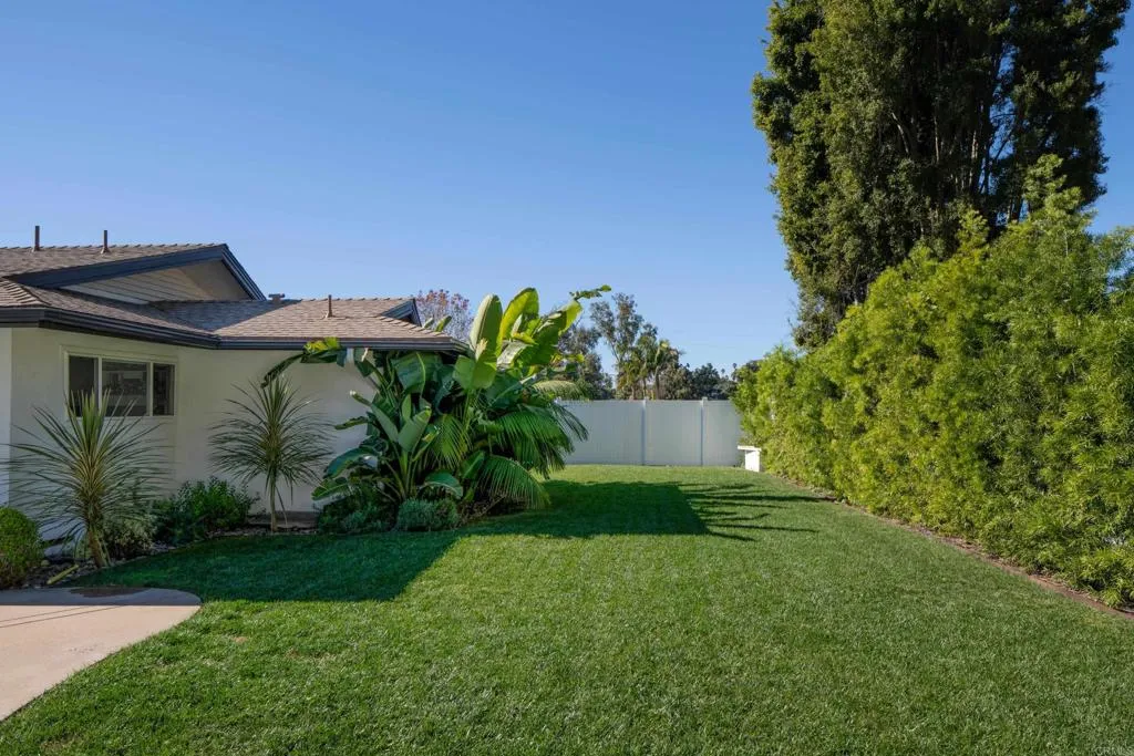 Additional image 34 of 2110 Calle Guaymas, La Jolla, CA 92037