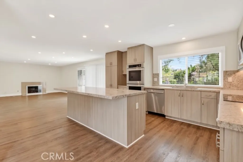 Additional image 7 of 24971 Avenida Veraneo, Lake Forest, CA 92630