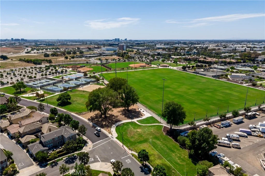 15240 Severyns Road, Tustin, CA 92782