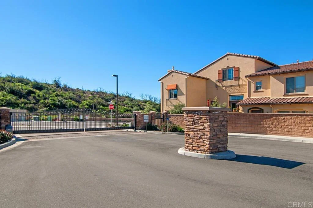 1632 Fairlead Avenue, Carlsbad, CA 92011