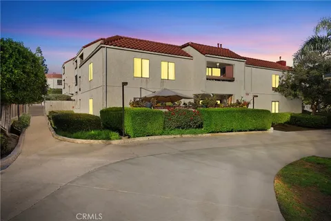700 W 3rd Street Unit B116, Santa Ana, CA MLS: PW24247355