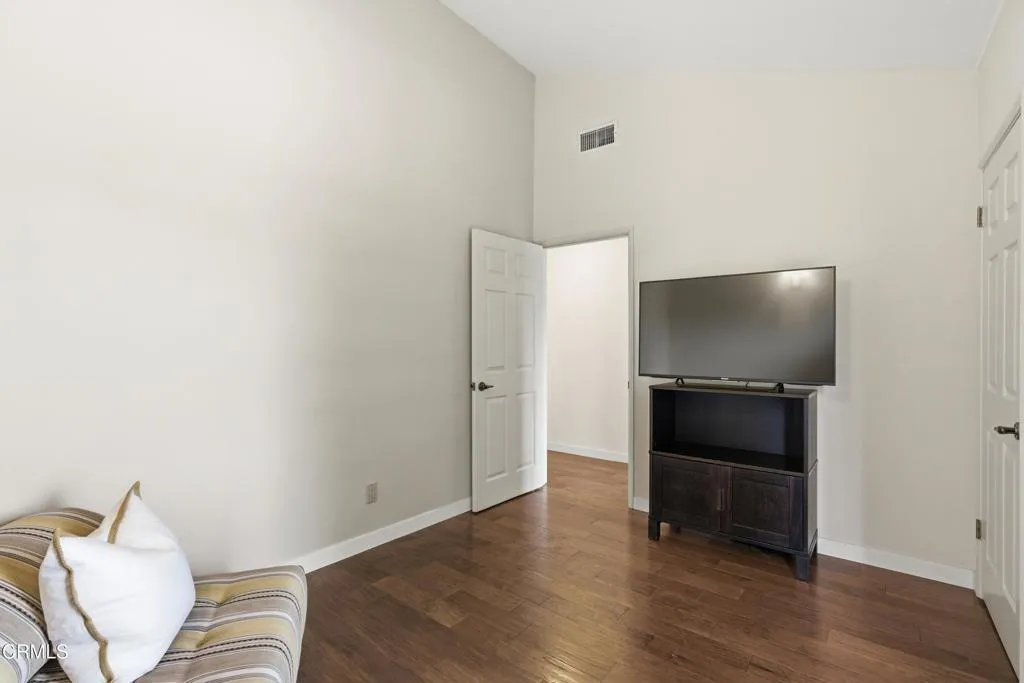 Additional image 43 of 628 South Street Unit B, Glendale, CA 91202