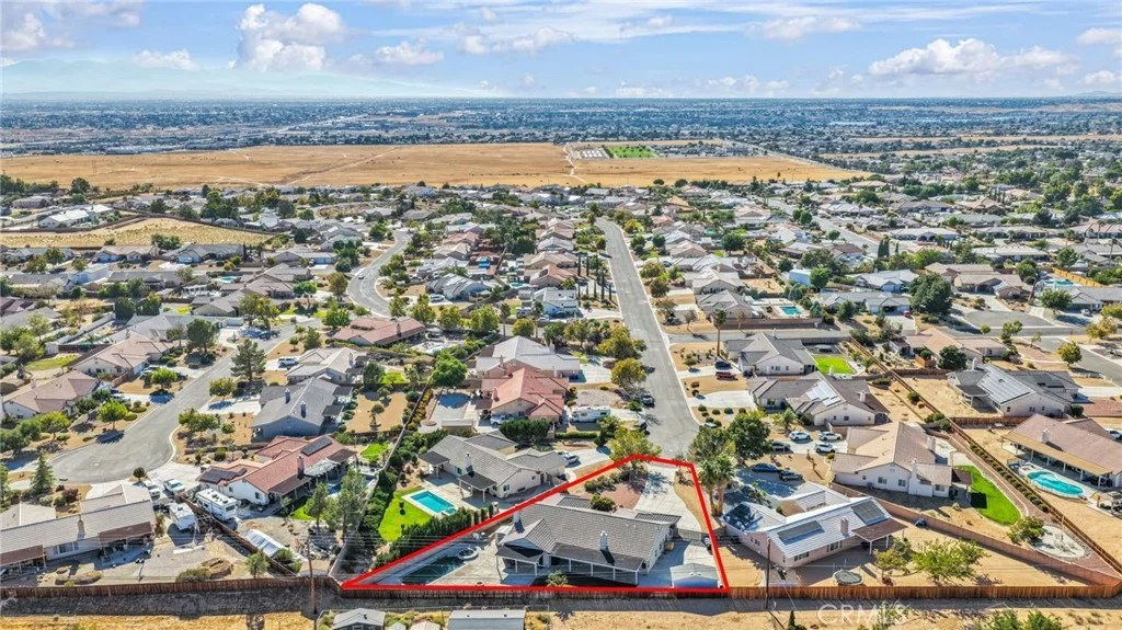 20463 Majestic Drive, Apple Valley, CA 92308