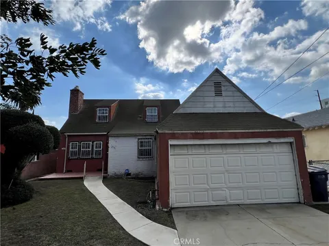 332 W Laurel Street, Compton, CA MLS: SR25030910