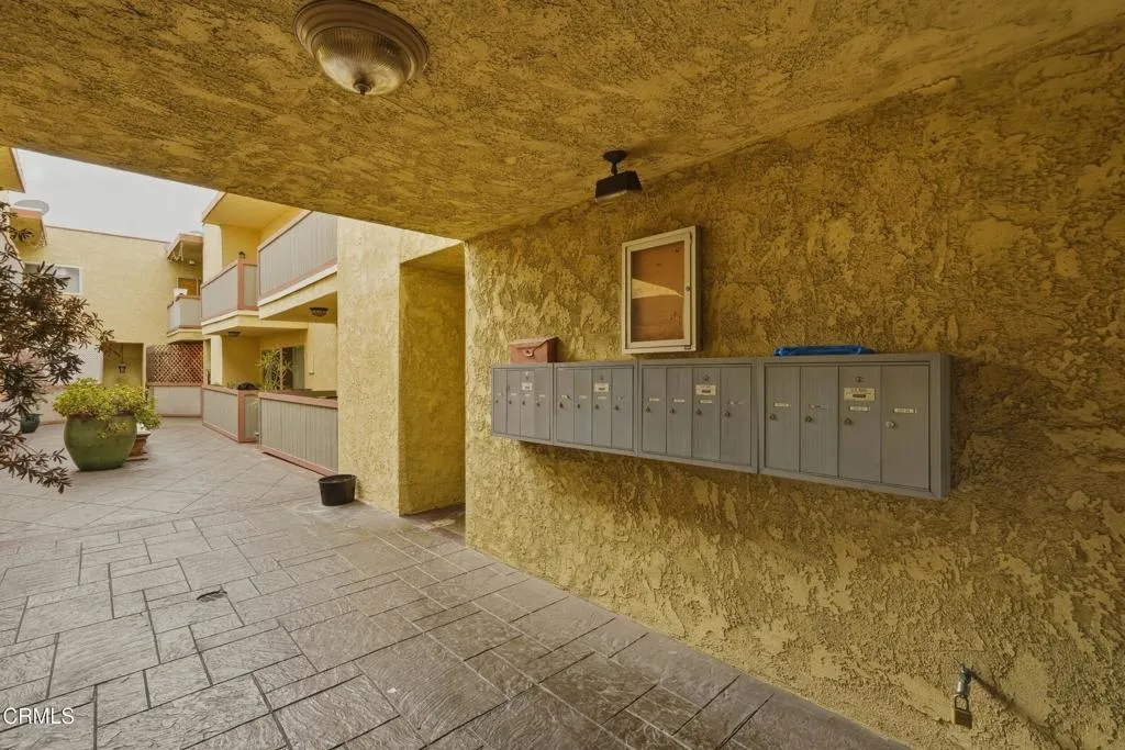 Additional image 18 of 12940 Riverside Drive Unit 106, Los Angeles, CA 91423