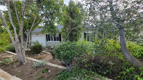 3000 Henrietta Ave., La Crescenta, CA 91214 - MLS#: BB25053376