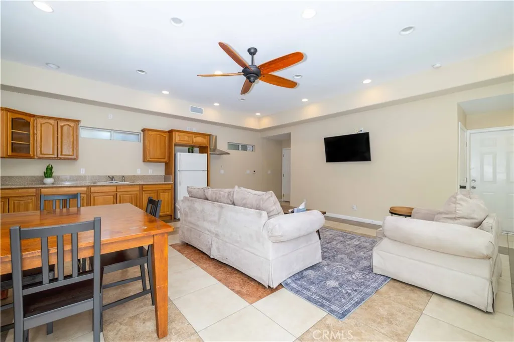 Additional image 58 of 17179 Kingsbury St, Granada Hills, CA 91344