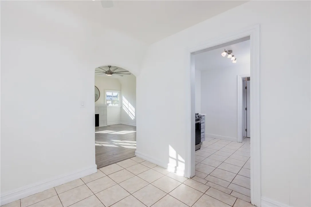 Additional image 101 of 333 S 1st Ave, Covina, CA 91723