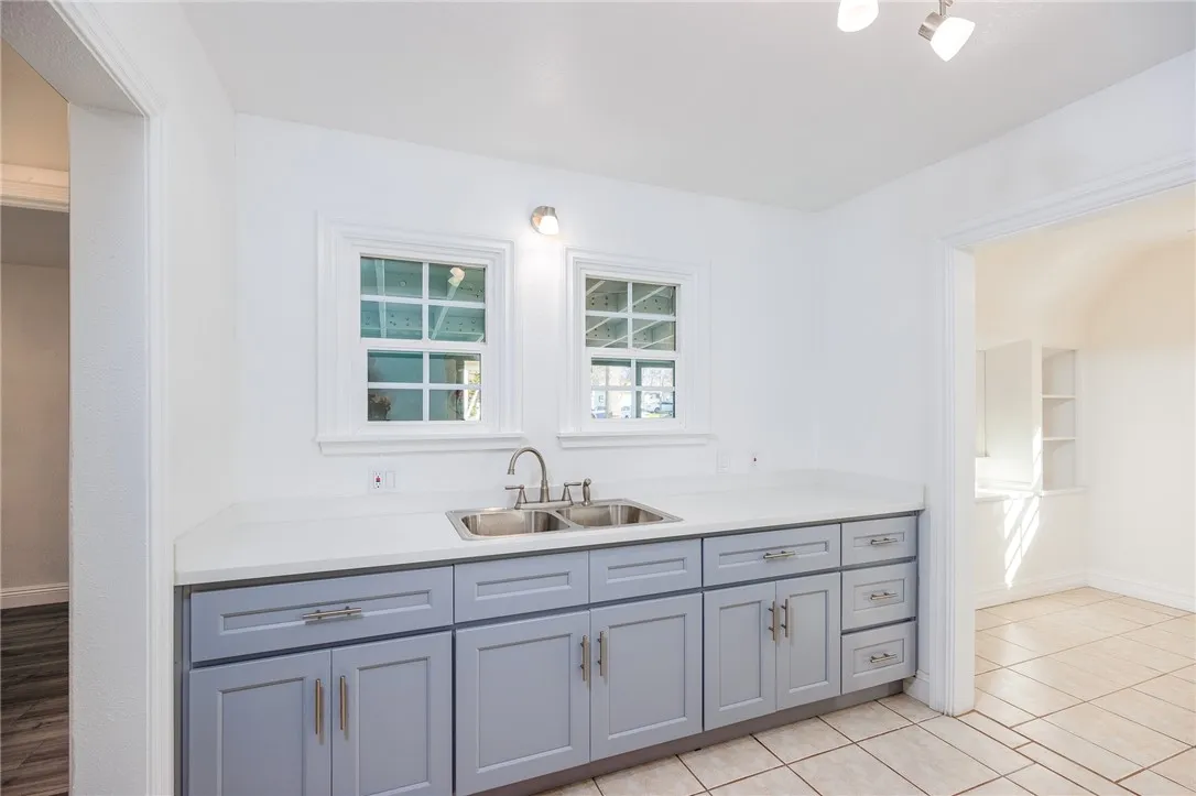 Additional image 103 of 333 S 1st Ave, Covina, CA 91723