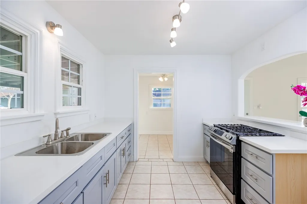 Additional image 35 of 333 S 1st Ave, Covina, CA 91723