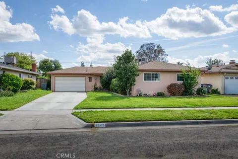 1847 W Homan Avenue, Fresno, CA MLS: FR25077877