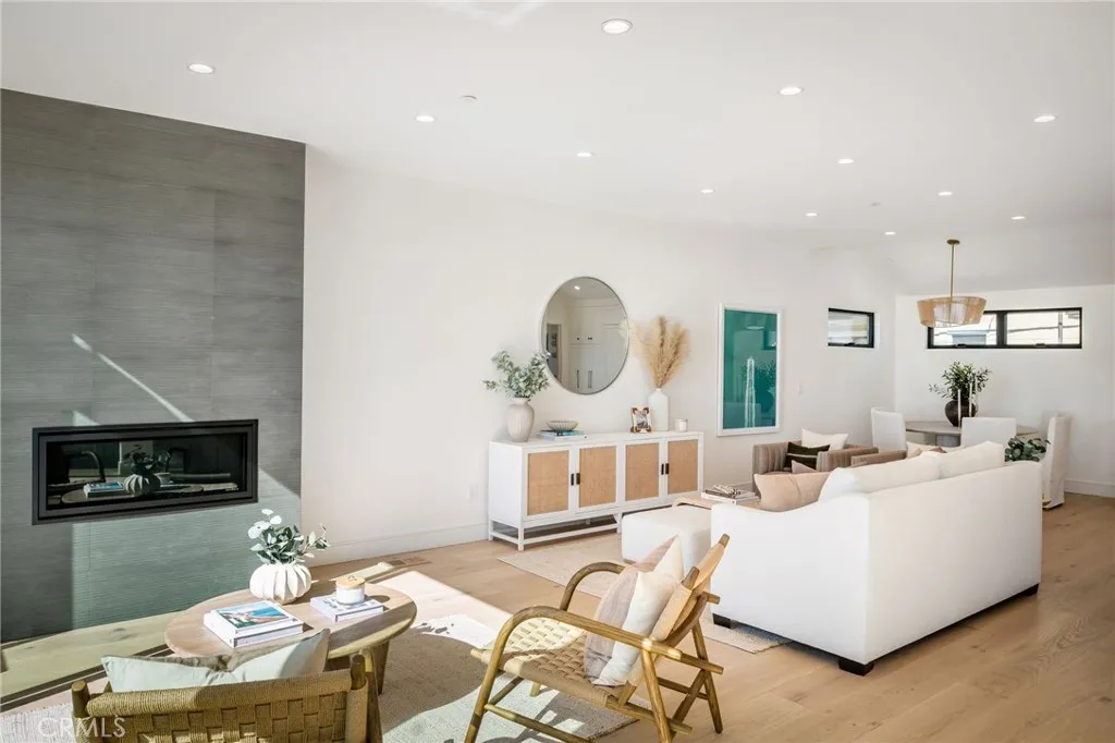 Additional image 20 of 89 Bayview Dr, Manhattan Beach, CA 90266
