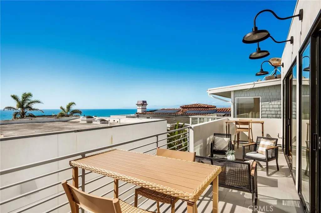 Additional image 72 of 89 Bayview Dr, Manhattan Beach, CA 90266