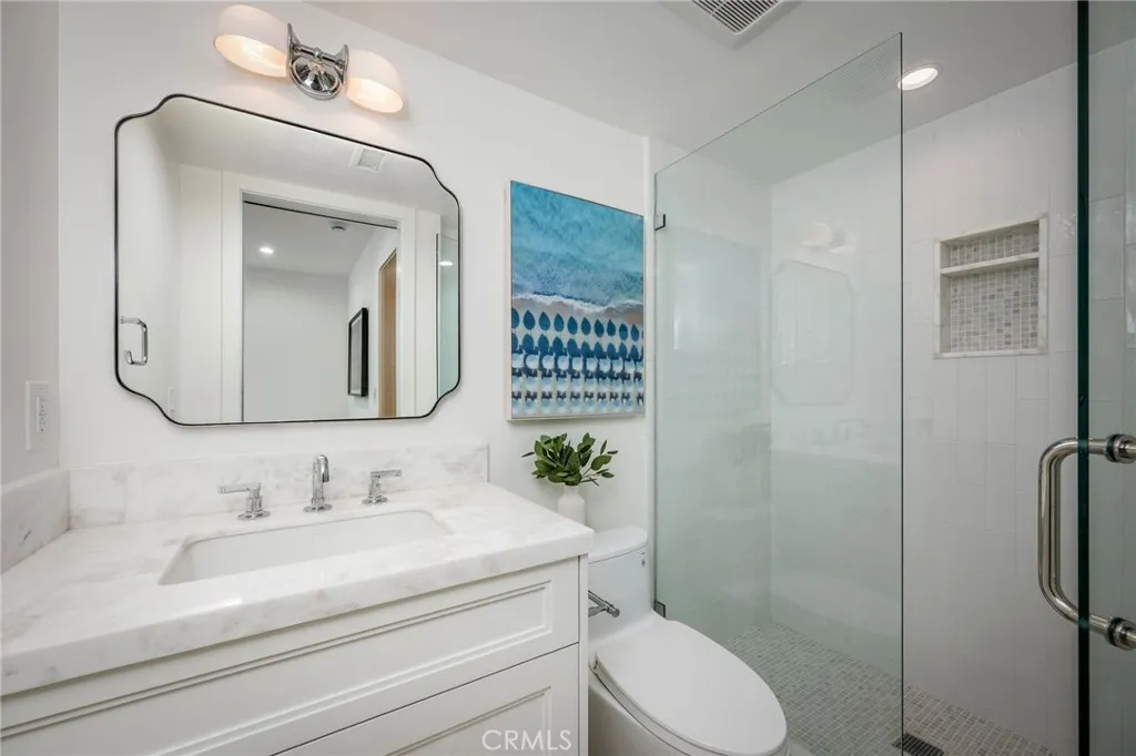Additional image 103 of 89 Bayview Dr, Manhattan Beach, CA 90266