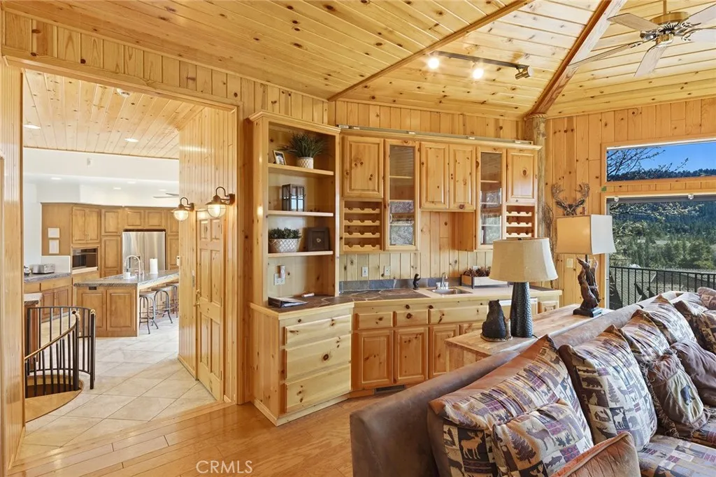 Additional image 16 of 43686 Colusa Drive, Big Bear Lake, CA 92315