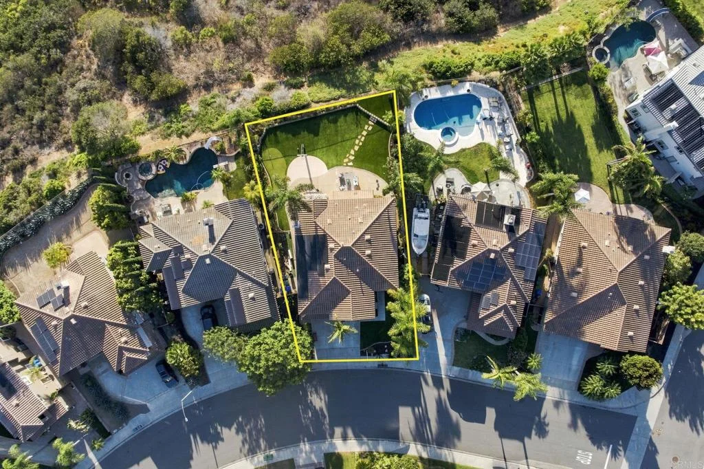 1023 Turnstone Road, Carlsbad, CA 92011