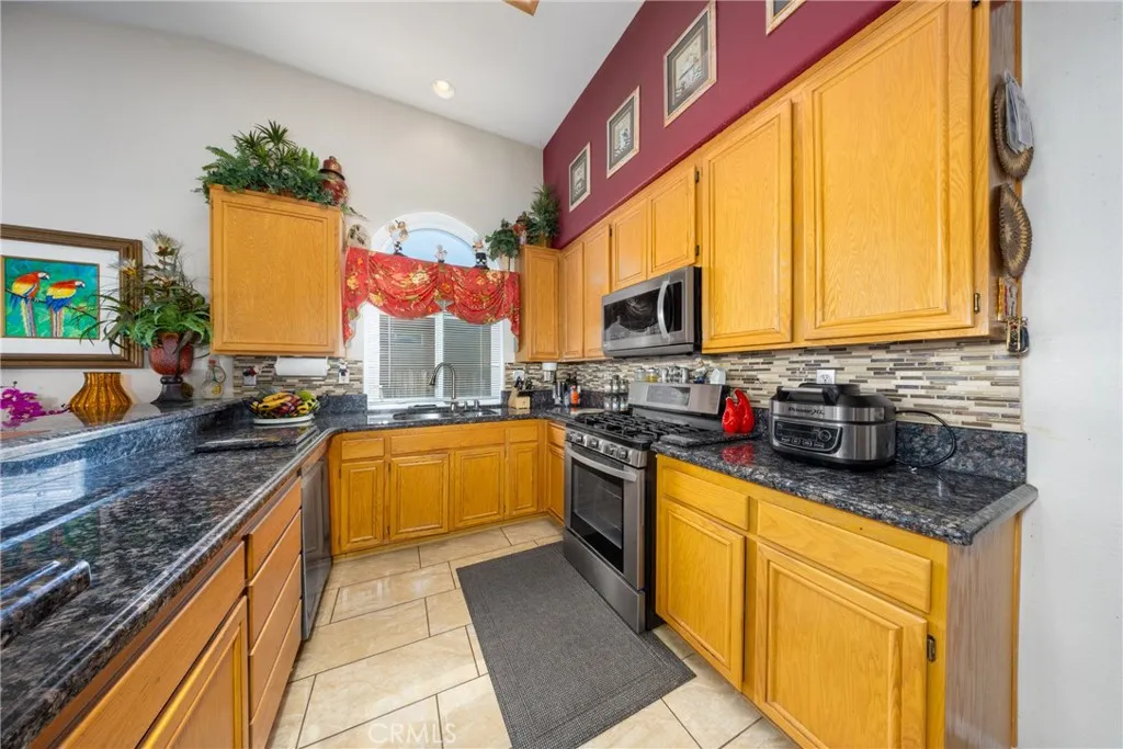 Additional image 37 of 13280 Viejo Cir, Victorville, CA 92392