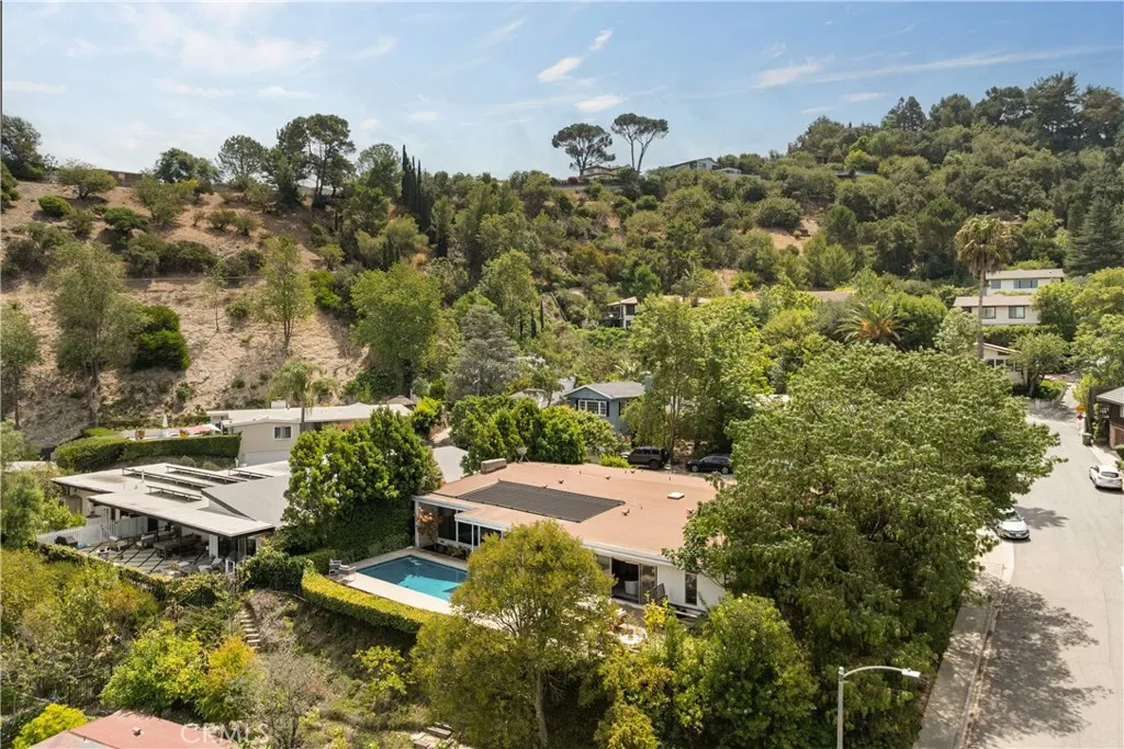 Additional image 82 of 3511 Stonehill Place, Sherman Oaks, CA 91423