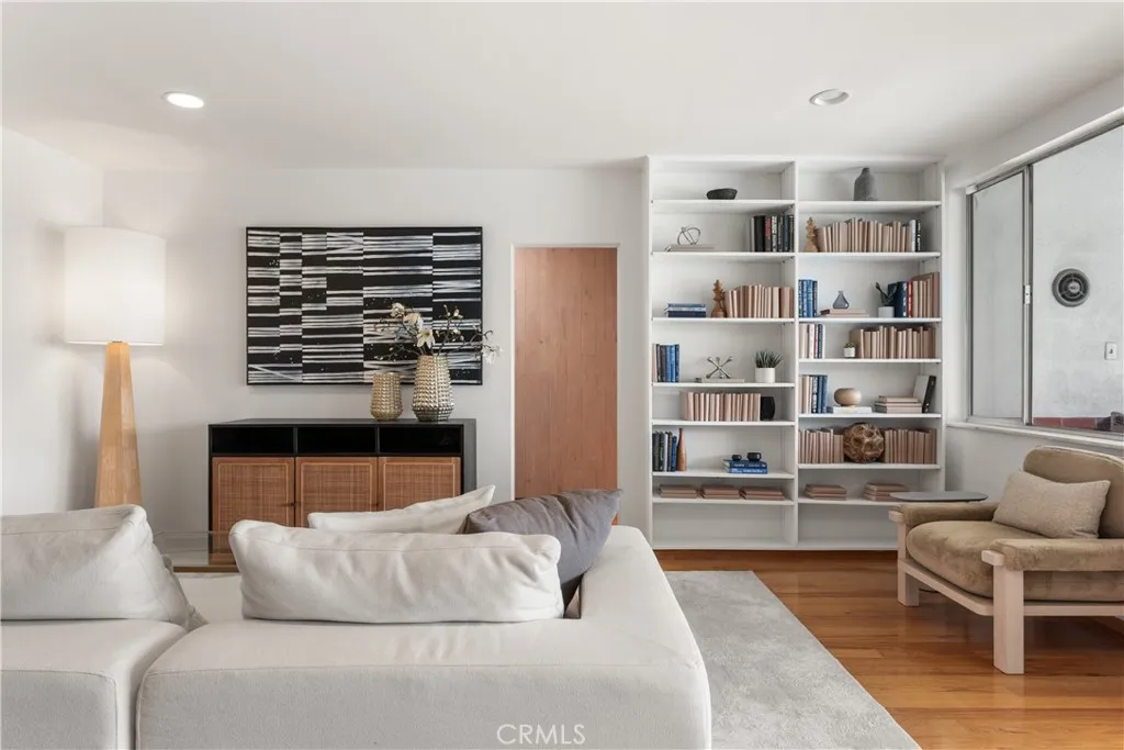 Additional image 15 of 3511 Stonehill Place, Sherman Oaks, CA 91423