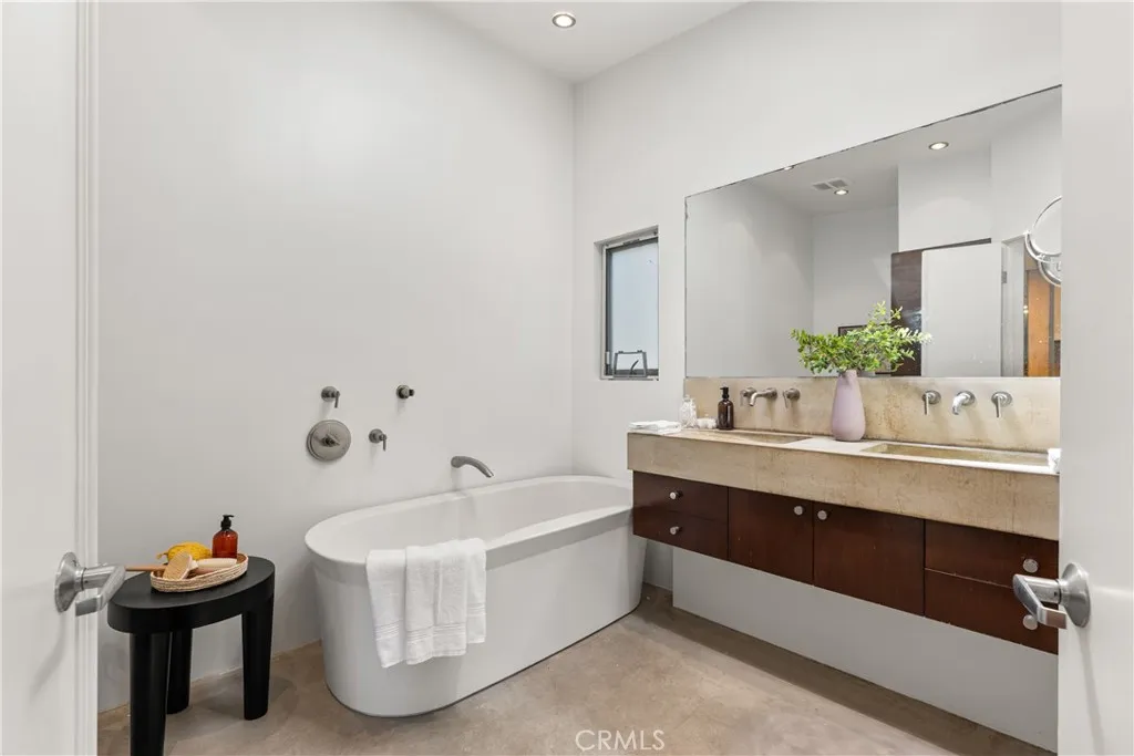 Additional image 28 of 3511 Stonehill Place, Sherman Oaks, CA 91423