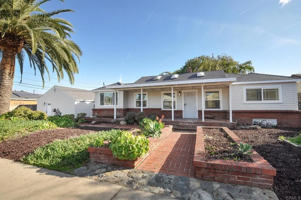 1447 Peach Ave Unit 49