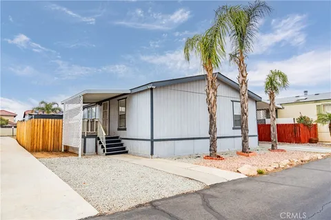 25350 Santiago Dr. Unit 27, Moreno Valley, CA 92551 - MLS#: SW25030720