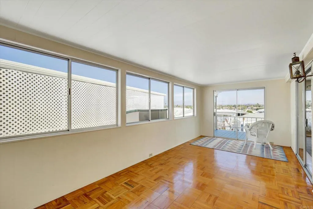 Additional image 39 of 287 Robin Lane, Oceanside, CA 92057