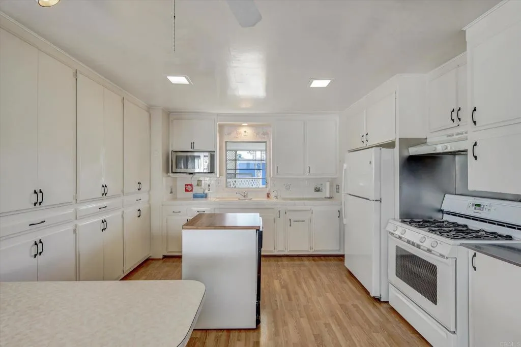 Additional image 31 of 287 Robin Lane, Oceanside, CA 92057