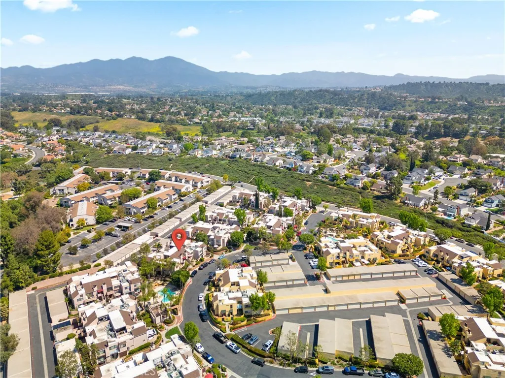 25761 Le Parc #68, Lake Forest, CA 92630